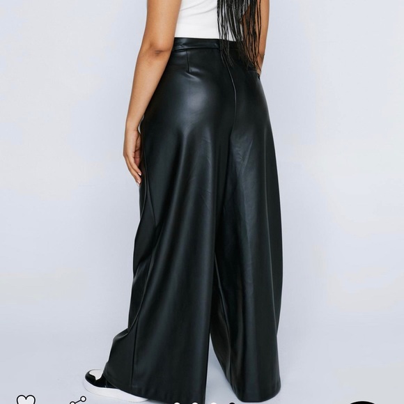NastyGal Plus Size Faux Leather Wide Leg Pants - Picture 2 of 4